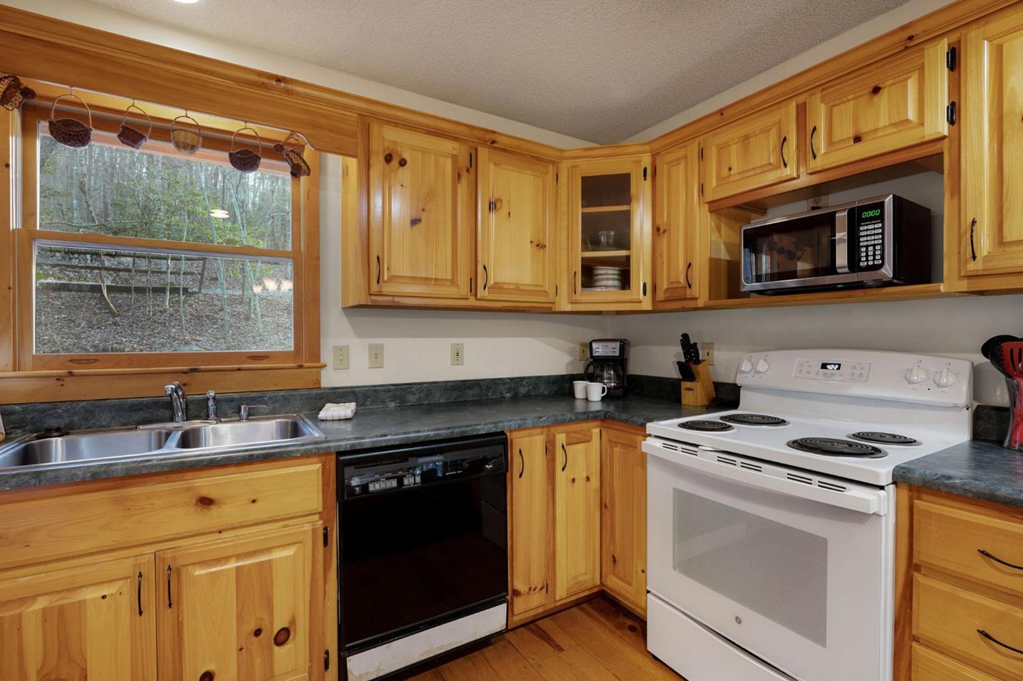 Вилла Peaceful Living Minutes From Blue Ridge Hot Tub Pool Table Экстерьер фото